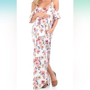 Maternity floral dress with pockets